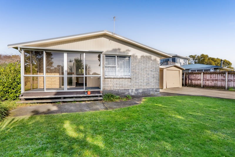 16 Dillon Drive, Bell Block, New Plymouth - Carousel 2