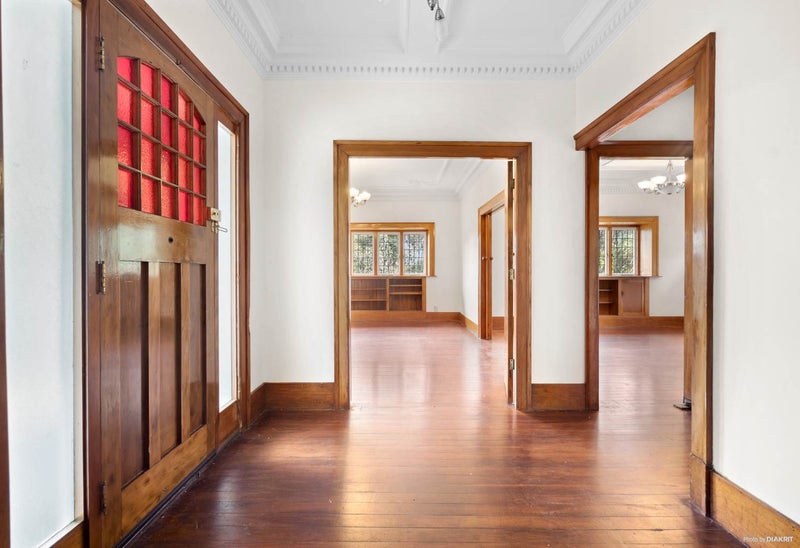 55 Maungakiekie Avenue, Greenlane, Auckland - Carousel 2