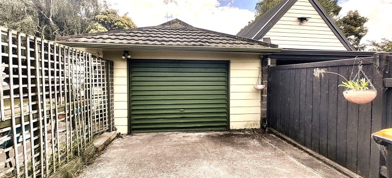 41 Rhodes Drive, Kelvin Grove, Palmerston North - Carousel 15