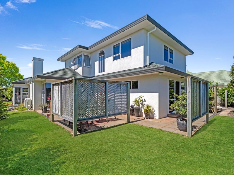36 Presidential Drive, Milson, Palmerston North - Carousel 1