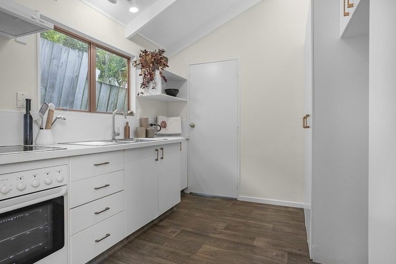 60A Frankmoore Avenue, Johnsonville, Wellington - Carousel 2