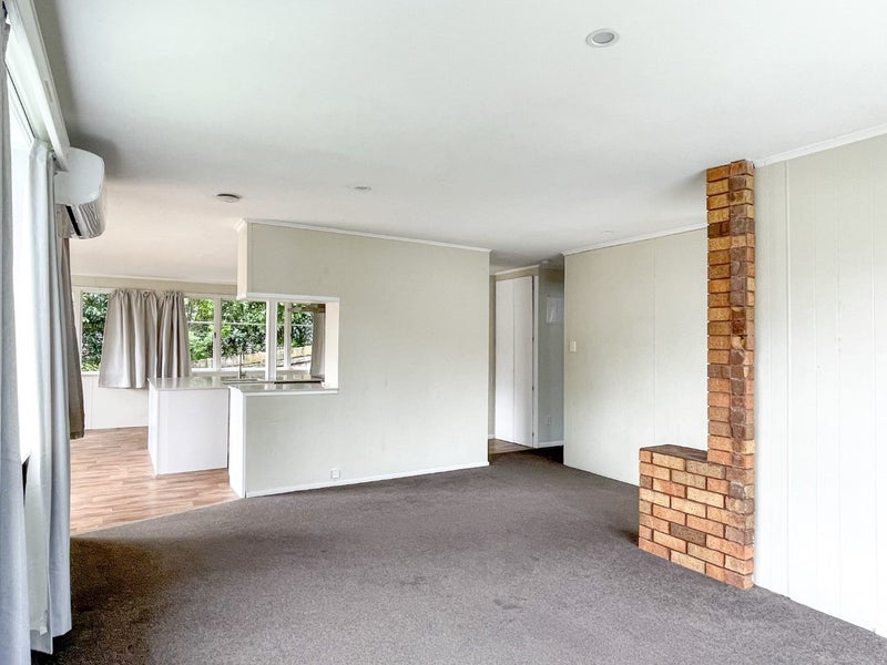 26B Saxon Street, Waterview, Auckland - Carousel 20