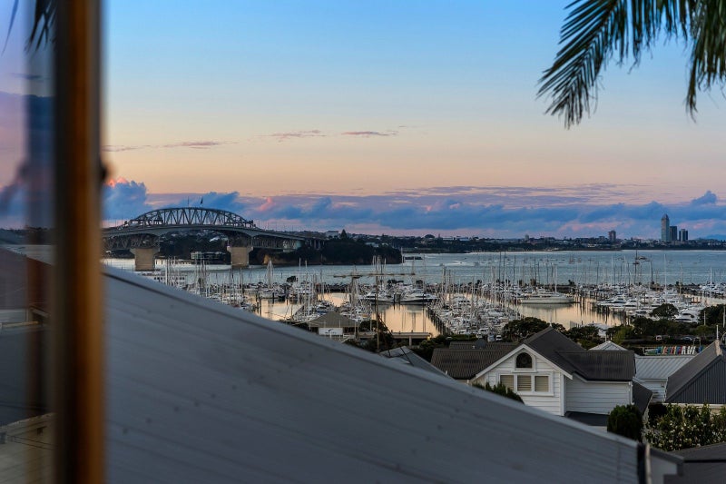 10 Vine Street, Saint Marys Bay, Auckland - Carousel 24