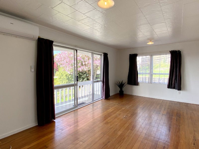 13A Clarke Street, Gate Pa, Tauranga - Carousel 1