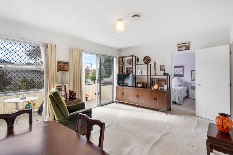 4/12 Arabi Street, Sandringham, Auckland - Carousel 1