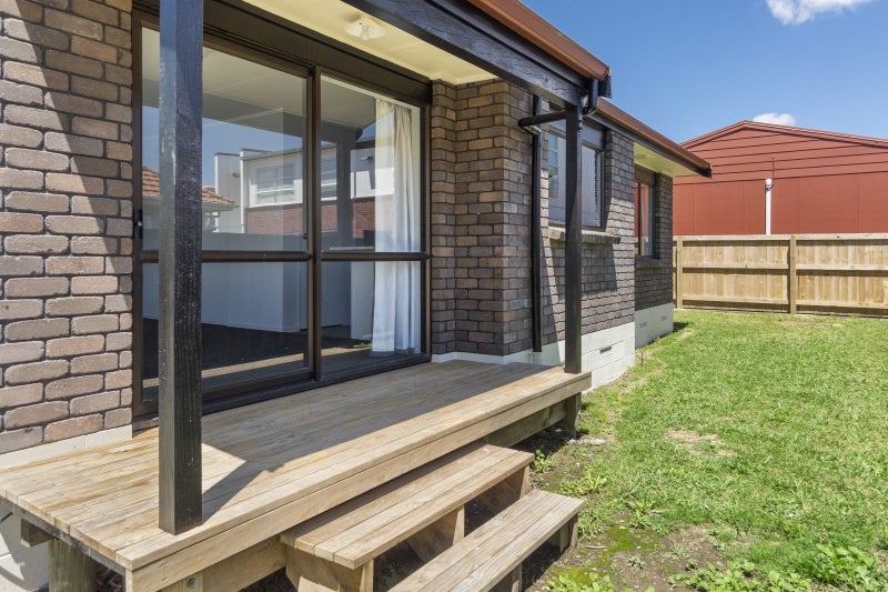 29C Cook Street, Hamilton East, Hamilton - Carousel 2