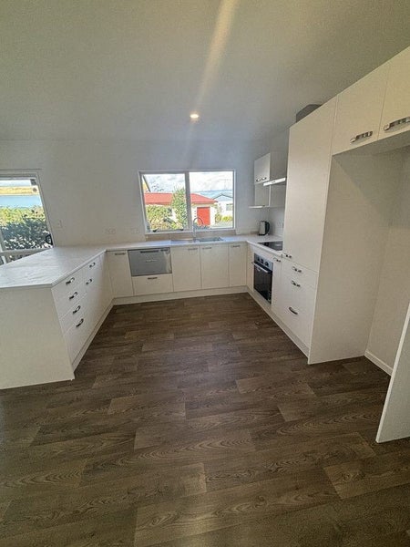 6/42 Rodney Street, Wellsford, Auckland - Carousel 2