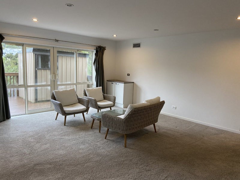 36A Silver Moon Road, Albany Heights, Auckland - Carousel 2