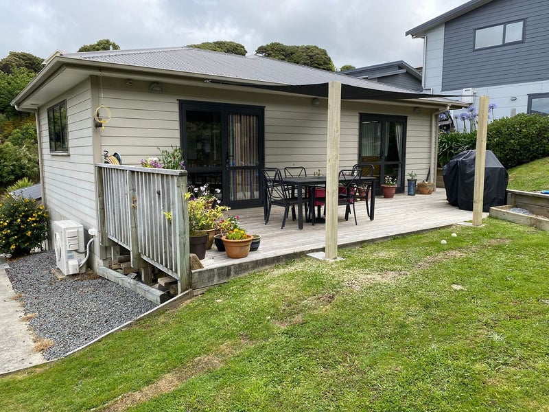 8 Abbey Way, Whitby, Porirua - Carousel 2