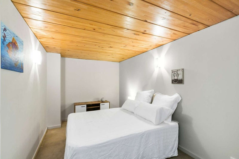 113/107 Thorndon Quay, Pipitea, Wellington - Carousel 2