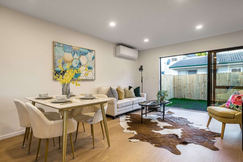 5/36 Edmonton Road, Henderson, Auckland - Carousel 1
