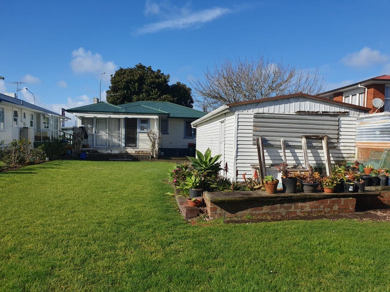 51 Ash Street, Avondale, Auckland - Carousel 16