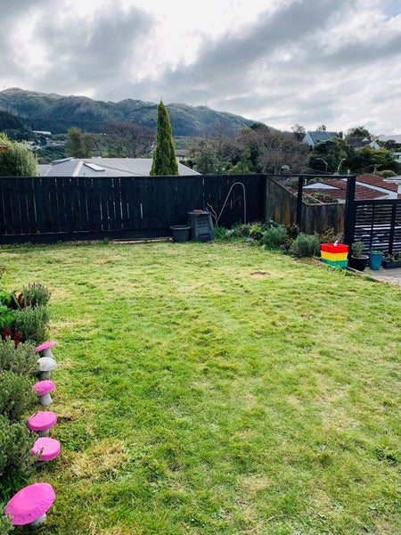63 Ranui Terrace, Tawa, Wellington - Carousel 24
