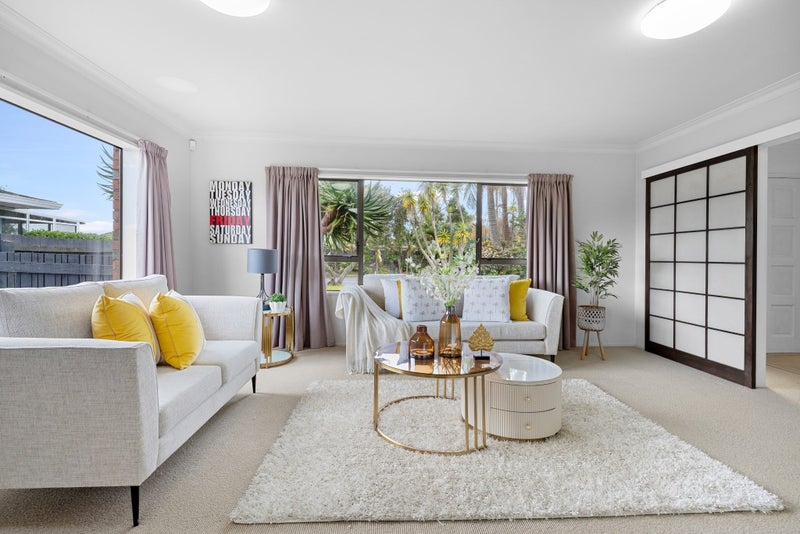 15 Chip Grove, Sunnyhills, Auckland - Carousel 2