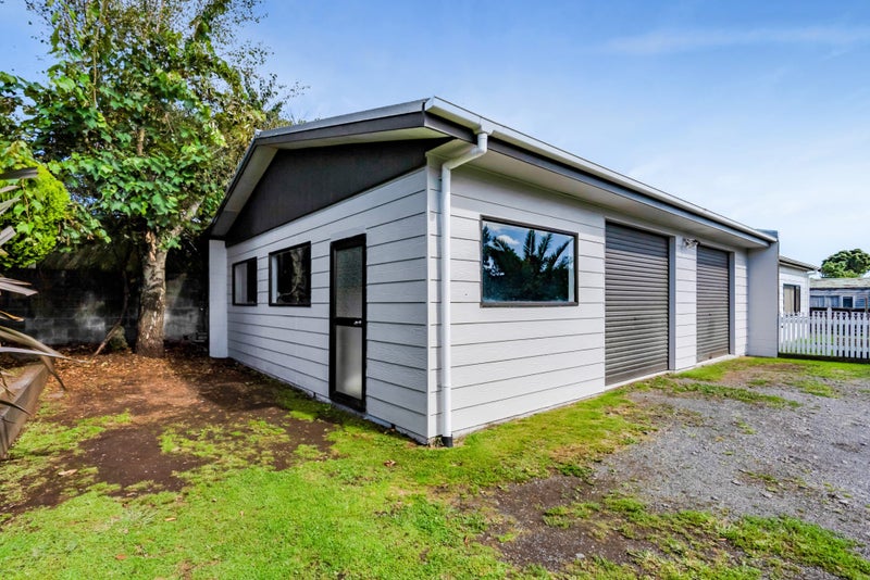 11B Wicklow Place, Bell Block, New Plymouth - Carousel 27