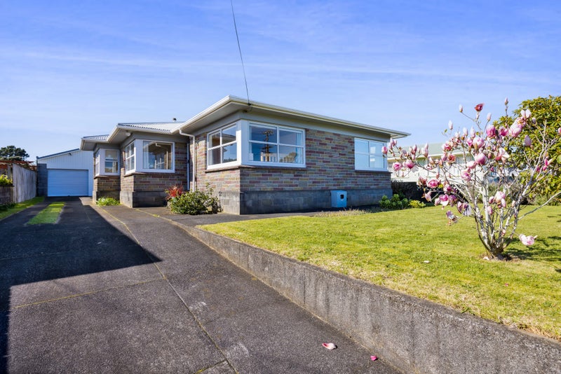 27 Belair Avenue, Blagdon, New Plymouth - Carousel 24