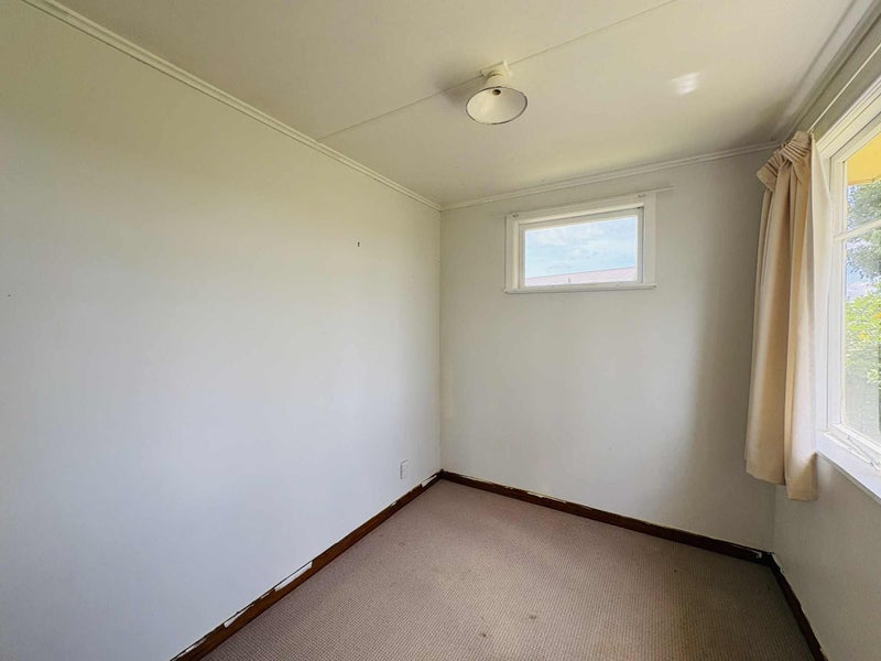 7 Watson Street, Bulls - Carousel 16