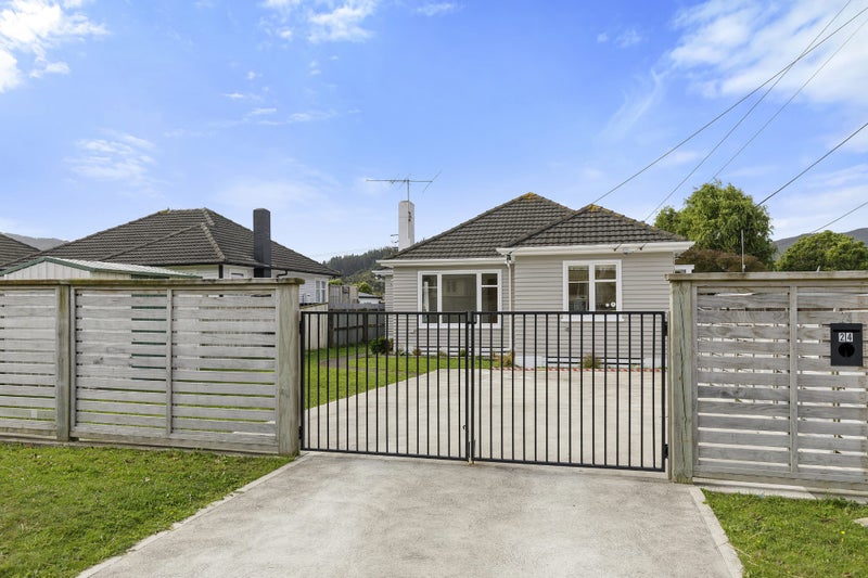 24A Totara Street, Wainuiomata, Lower Hutt - Carousel 1