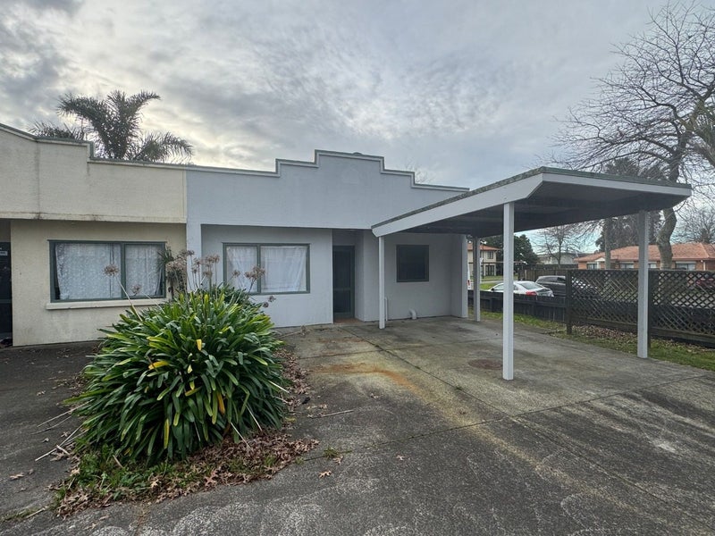 132 Gadsby Road, Favona, Auckland - Carousel 1