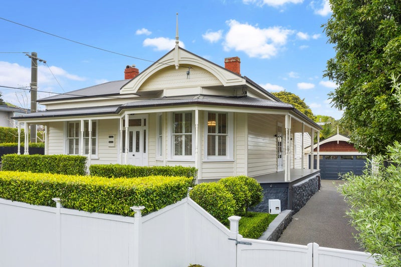 14 Henley Road, Mount Eden, Auckland - Carousel 1