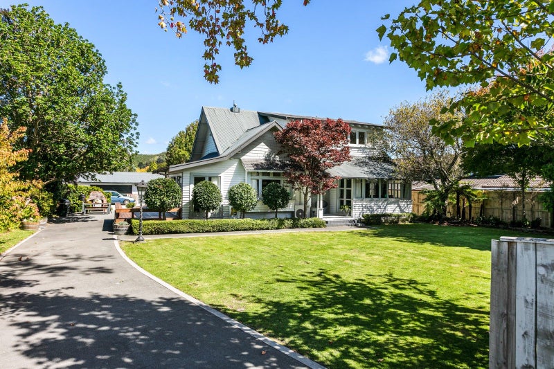 109 Iranui Road, Inner Kaiti, Gisborne - Carousel 1