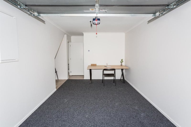 4 Breakwater Way, Whitby, Porirua - Carousel 17