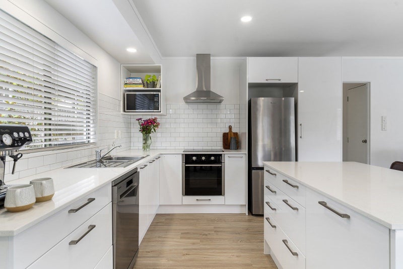 16A Chalmers Street, Avondale, Auckland - Carousel 2