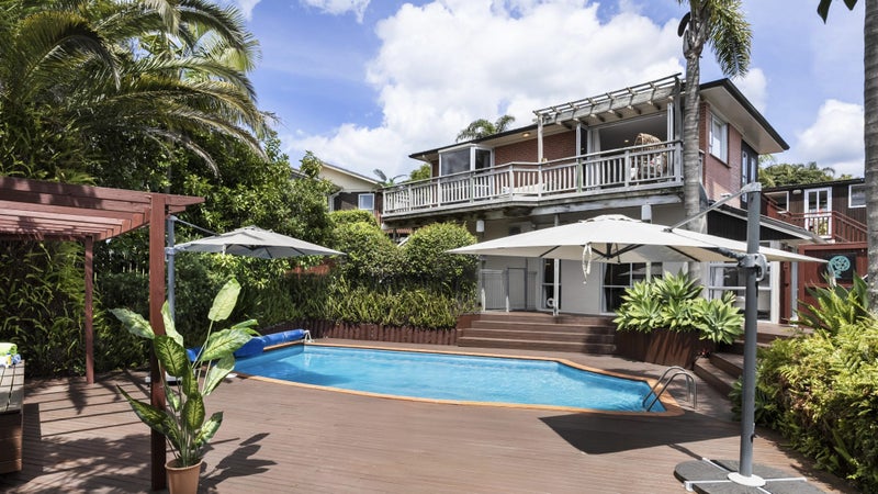 72 Halsey Drive, Lynfield, Auckland - Carousel 1