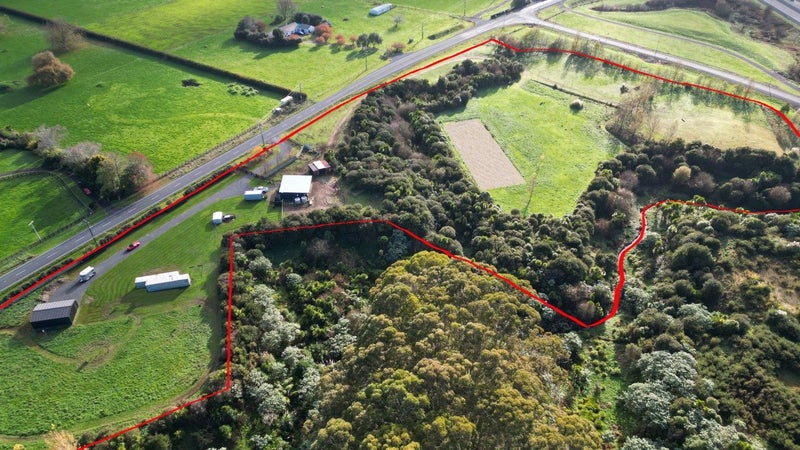 54 Lake Road, Horsham Downs, Hamilton - Carousel 1