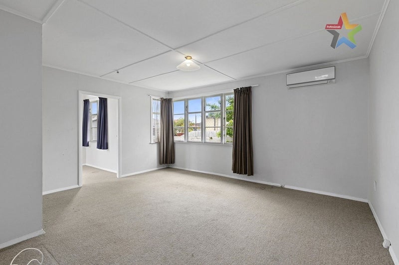 10 Atiawa Crescent, Waiwhetu, Lower Hutt - Carousel 18