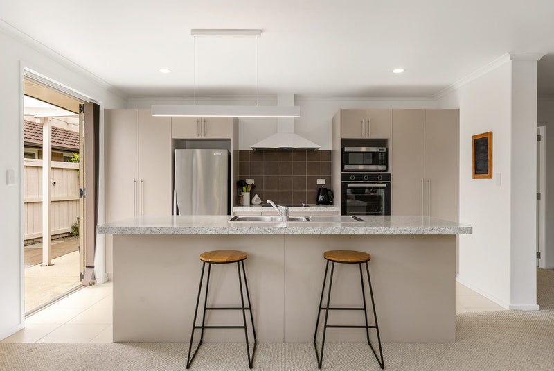 3 Stenning Place, Papamoa Beach, Papamoa - Carousel 2