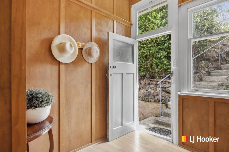 32 Adderley Terrace, Ravensbourne, Dunedin - Carousel 2