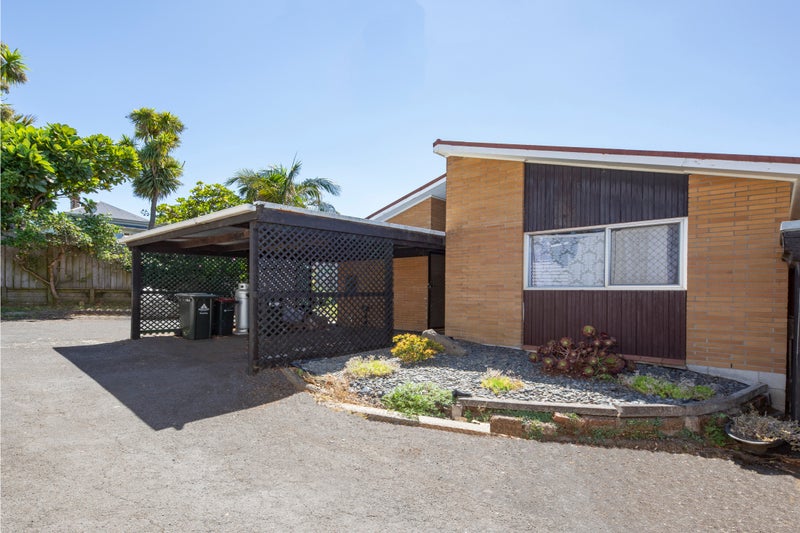 1/0 Grey Street, Onehunga, Auckland - Carousel 1