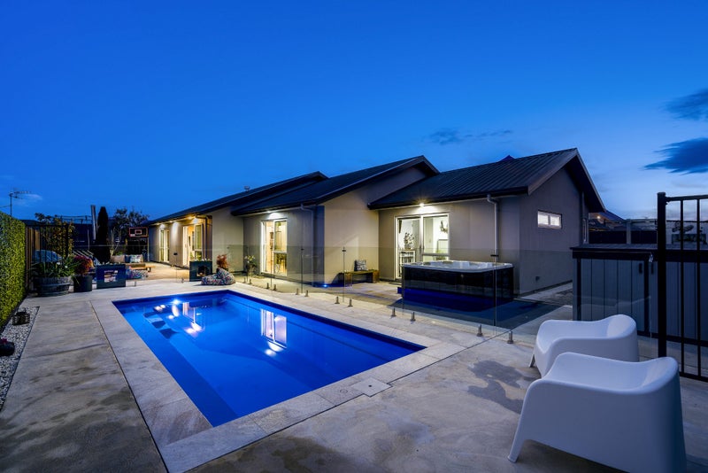 28 Tasman Drive, Poraiti, Napier - Carousel 1