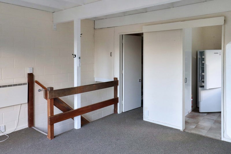 28V Bidwill Street, Mount Cook, Wellington - Carousel 1