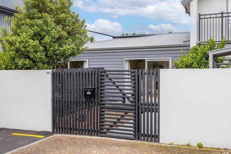 12A Dawson Street, Christchurch Central, Christchurch - Carousel 1