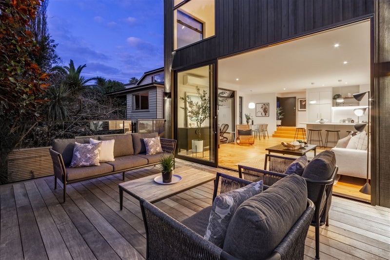 48C Heathcote Road, Castor Bay, Auckland - Carousel 1