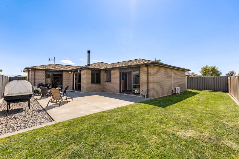 11 Lewis Way, Poraiti, Napier - Carousel 1