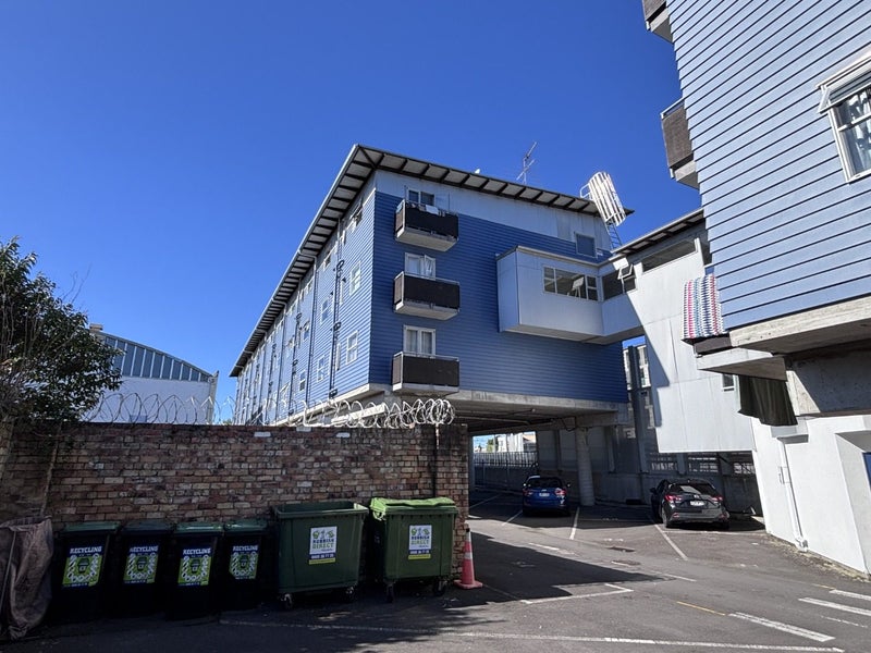 14/3 Ngahura Street, Eden Terrace, Auckland - Carousel 16