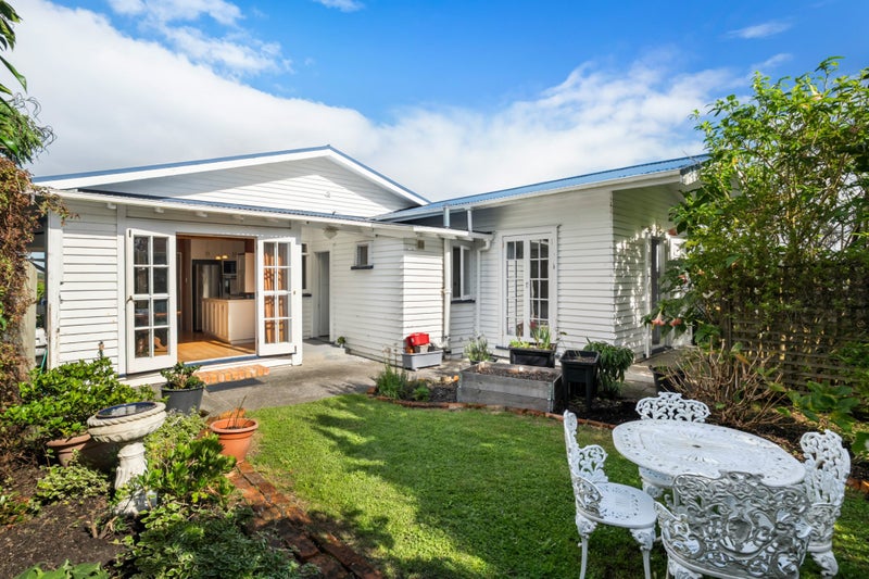186 Bayswater Avenue, Bayswater, Auckland - Carousel 1