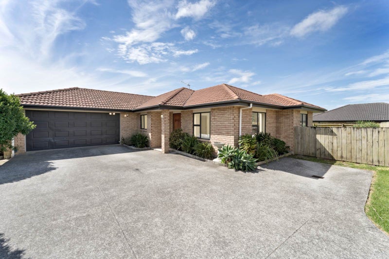 6 Peng Place, Mangere Bridge, Auckland - Carousel 1