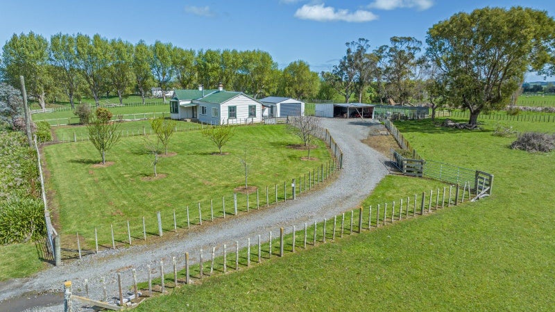 1865 Kimbolton Road, Kiwitea, Feilding - Carousel 2