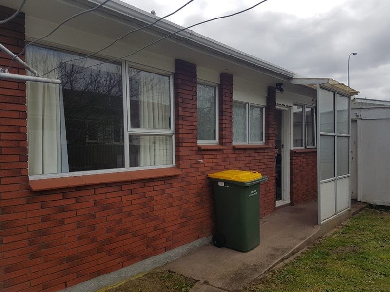 2/214 Coronation Avenue, Welbourn, New Plymouth - Carousel 2