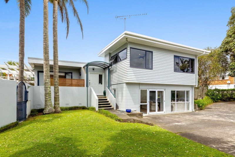 47 Eban Avenue, Hillcrest, Auckland - Carousel 2