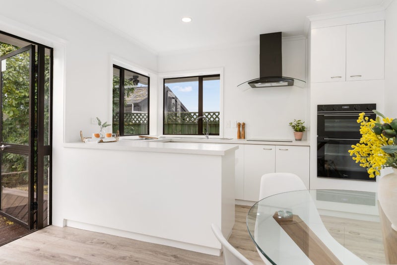 35 Reginald Street, Burwood, Christchurch - Carousel 2