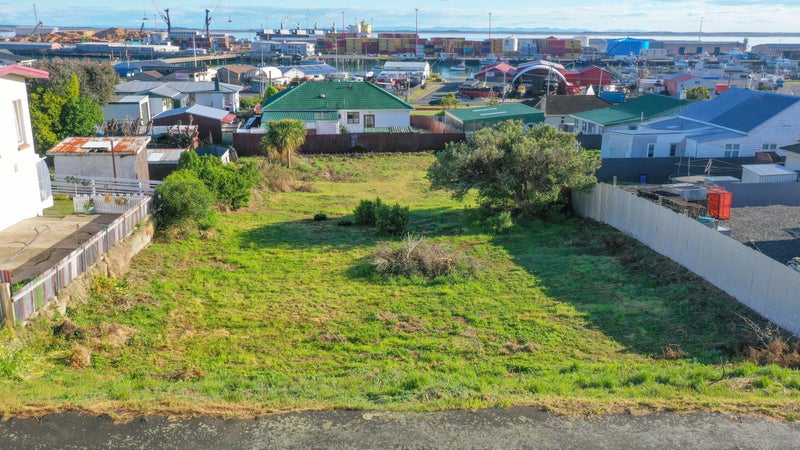 227 Barrow Street, Bluff - Carousel 2