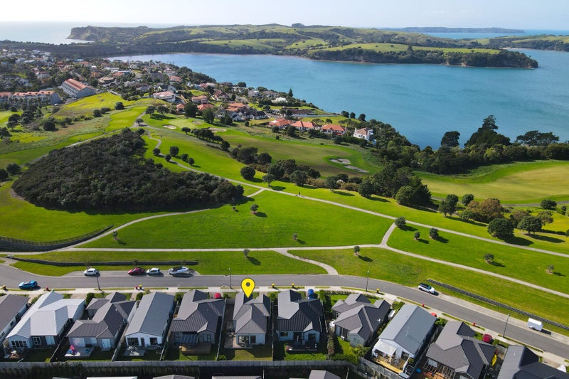 57 Barcliff Terrace, Gulf Harbour, Whangaparaoa - Carousel 2
