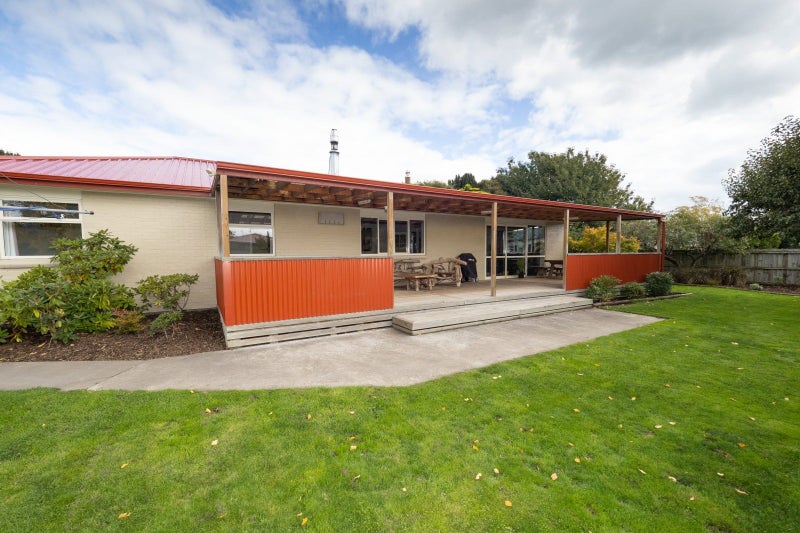 4 Cross Street, Allenton, Ashburton - Carousel 24