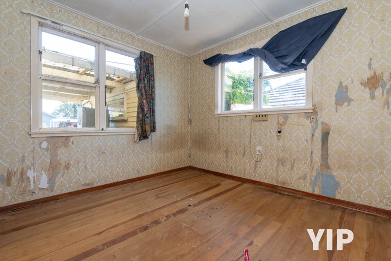 33 Spenmoor Street, Newlands, Wellington - Carousel 2