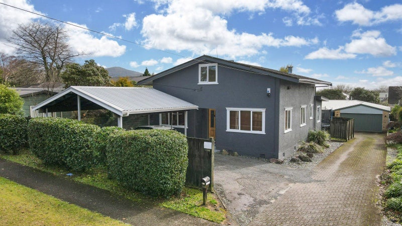 17 High Street, Glenholme, Rotorua - Carousel 1